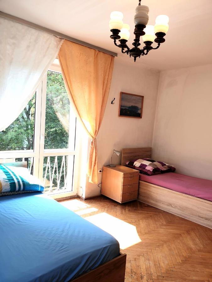 Rooms By Kino Femina Варшава Экстерьер фото