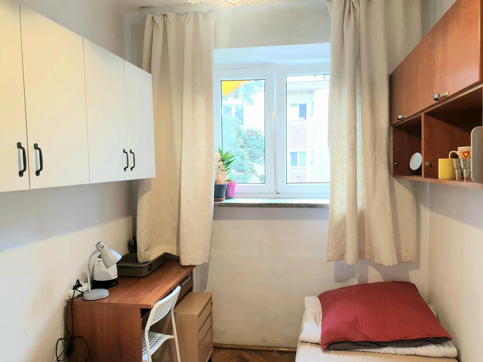 Rooms By Kino Femina Варшава Экстерьер фото